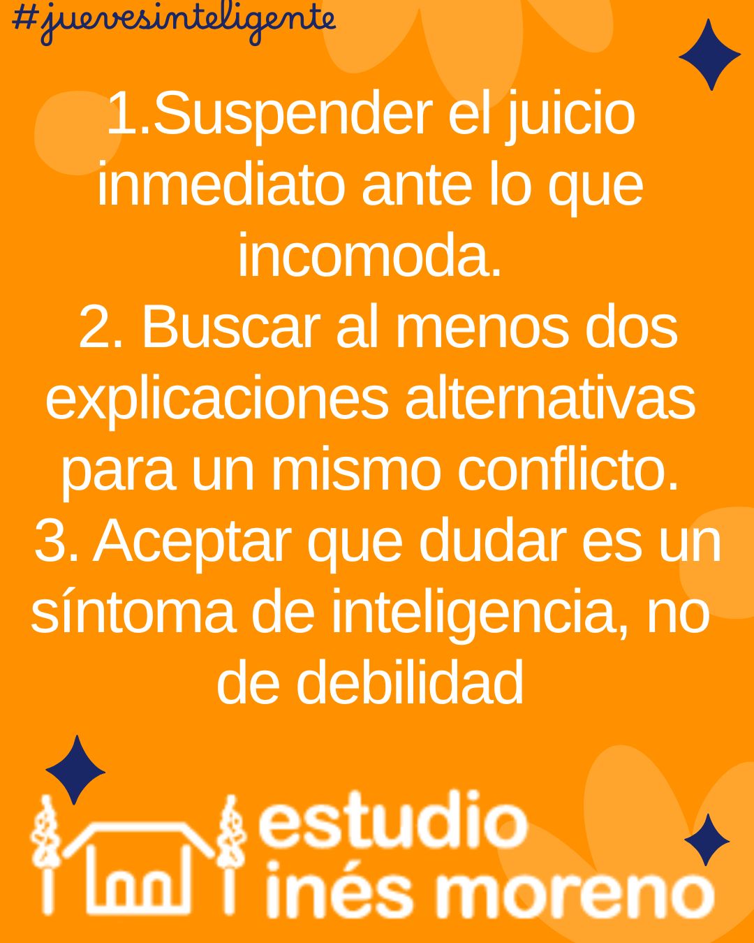 "La rigidez intelectual suele disfrazarse de convicción firme. Sin embargo, los contextos complejos exigen flexibilidad mental: la capacidad de habitar la pregunta, tolerar la ambigüedad y revisar nuestros propios marcos teóricos y operativos. Entrenar la plasticidad de nuestro pensamiento es lo que nos permite responder con recursos inéditos a los desafíos de hoy."