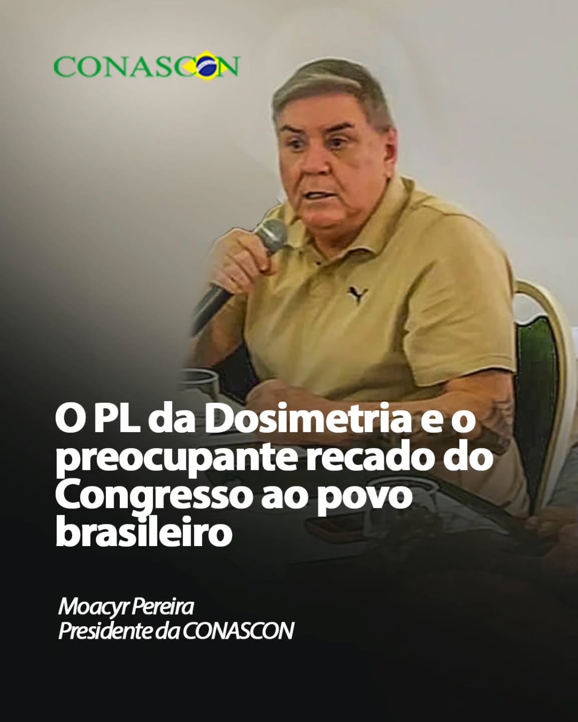 A aprovação do chamado PL da Dosimetria pela Câmara dos Deputados, na calada da noite desta última terça-feira, 9 de dezembro, representa um dos movimentos mais preocupantes do Parlamento desde a redemocratização. O projeto surge justamente quando o país, pela primeira vez, consegue responsabilizar juridicamente os autores dos ataques de 8 de janeiro.
Em vez de fortalecer esse avanço, parte expressiva do Congresso, sob condução do presidente da Câmara, optou por abrir brechas que reduzem as penas de condenados por crimes gravíssimos, incluindo tentativa de golpe. O sinal enviado à sociedade é lamentável.
Sob o argumento de um “ajuste técnico”, o projeto converte-se em alívio de punição num momento em que o país deveria reafirmar a inviolabilidade do Estado Democrático de Direito. O Parlamento, que deveria ser seu guardião, age em sentido inverso e cede a uma perigosa condescendência.
A democracia brasileira existe graças ao esforço diário de milhões de trabalhadores anônimos, como os representados pela CONASCON, que mantêm o país funcionando. Quando o Congresso falha com a democracia, falha conosco também.
É frustrante assistir à aprovação de um texto que não apenas reduz penas, mas abre um precedente institucional perigoso. O recado implícito é que crimes contra a democracia podem ser renegociados politicamente. Isso enfraquece a confiança nas instituições e coloca em risco conquistas históricas.
O Brasil precisa de um Parlamento à altura dos desafios do século XXI, que compreenda que direitos e democracia não são barganhas. Os trabalhadores que representamos sabem, melhor do que ninguém, o custo da instabilidade política.
A CONASCON seguirá vigilante, defendendo um país em que golpistas sejam punidos, as instituições funcionem plenamente e o Congresso não se desvie de seu compromisso maior: trabalhar pelo povo brasileiro, e não contra ele.
Moacyr Pereira
Presidente da CONASCON
