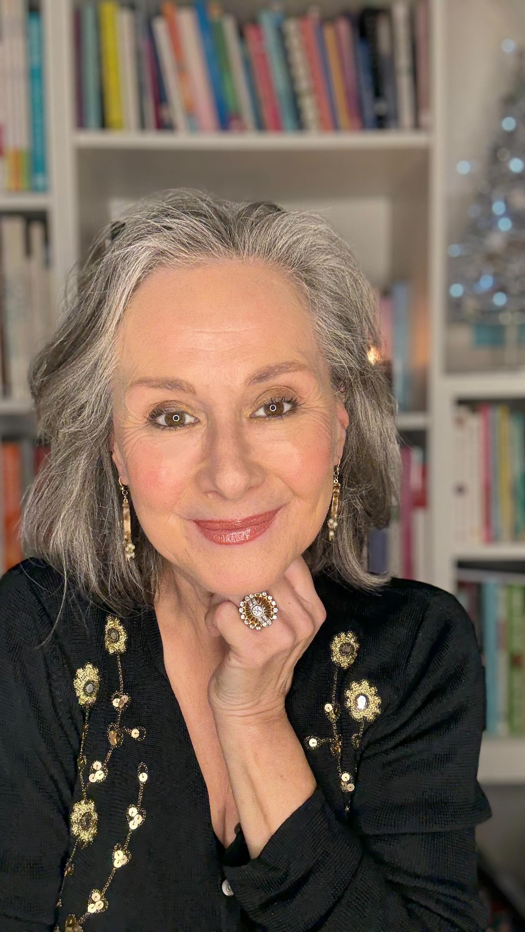 Festive Season Live In this Live I’m answering your makeup questions about How to keep Makeup on Longer, How to transition from day to evening, what makeup to where for a Daytime event, How to keep lip colour on longer, and more! It’s our Birthday!! Ariane Poole Cosmetics is 23 years old!! To celebrate receive 23% Off the whole range until the 15th. Use Code HAPPY23 at the checkout. I used from @arianepoole.cosmetics For Day: Eyeshadow Stick Pink Champagne Ultimate Eye Pencil Gravity Black Mascara Crème Blush Sun Rise Lip Butter Strawberry Lip Pencil Guava For Evening I added: Single Eye Shadow Bronze Star Gel Pencil Noir along my waterline NEW LIMITED EDITION Ultimate Eye Pencil Gold Crème Blush Sunset Changed my lip colour to Lip Pencil Neapolitan Lip Glaze Balm Caramel I talked about and show: Lip Butters: Rose and Mango Lip Stains: Muted Rose, Coral, Cerise and Rouge Shine Reducer Black/Silver Glitter Pencil Lash Shield I also mentioned the fabulous candle by JoGb called MOJO @jogbliving Check out their website for 60% Off!