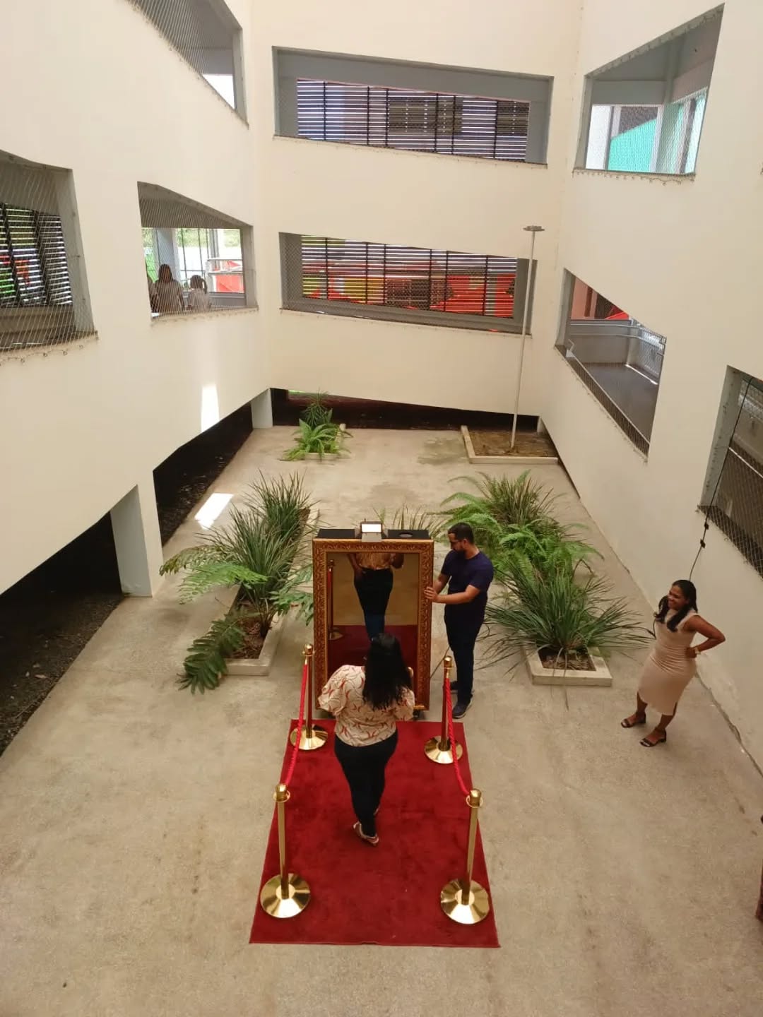 Espelho FotográficoSolicite seu orçamentoContato ZAP: (71) 99685-2102Site: Facebook: DigaX Fot....