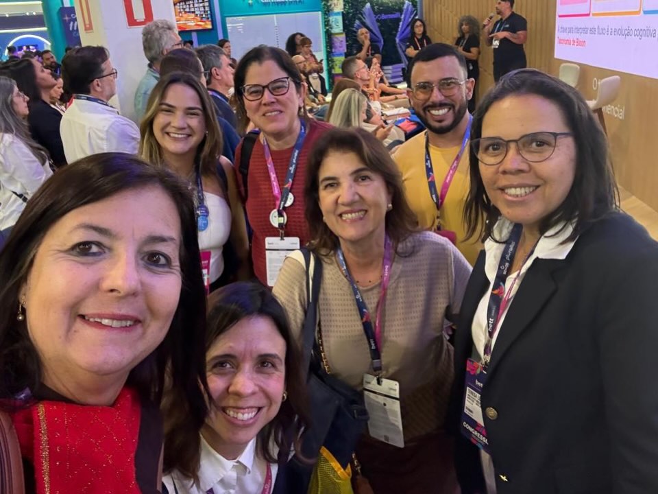A Rede Piedade de Educação marca presença na Bett Brasil reafirmando seu compromisso com uma educação que une inovação, propósito e humanidade.
Enquanto o mundo acelera, seguimos acreditando que o futuro continua nascendo do vínculo, da inteligência humana e da coragem de educar com sentido.
Há 134 anos, educando para transformar vidas.
Porque o futuro é humano.
#bettbrasil #formação #educação #inovação