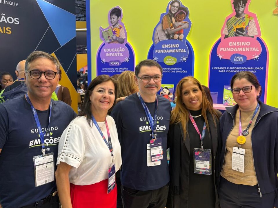 A Rede Piedade de Educação marca presença na Bett Brasil reafirmando seu compromisso com uma educação que une inovação, propósito e humanidade.
Enquanto o mundo acelera, seguimos acreditando que o futuro continua nascendo do vínculo, da inteligência humana e da coragem de educar com sentido.
Há 134 anos, educando para transformar vidas.
Porque o futuro é humano.
#bettbrasil #formação #educação #inovação