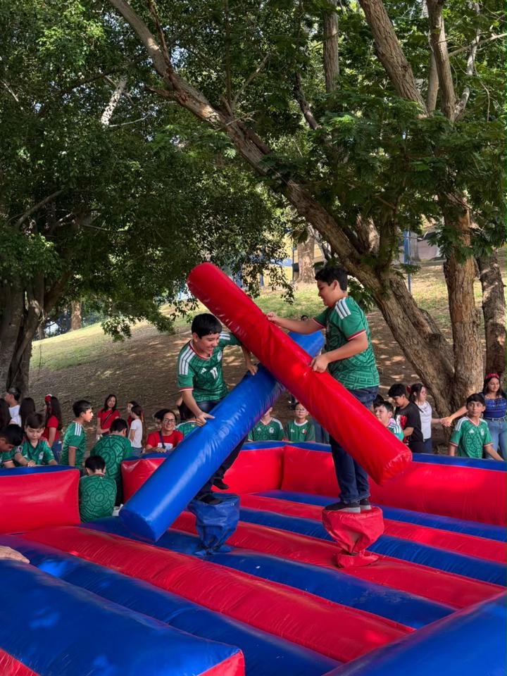 Celebración Secundaria🇲🇽
#Secundaria #IndependenciaDeMéxico #SomosFélix