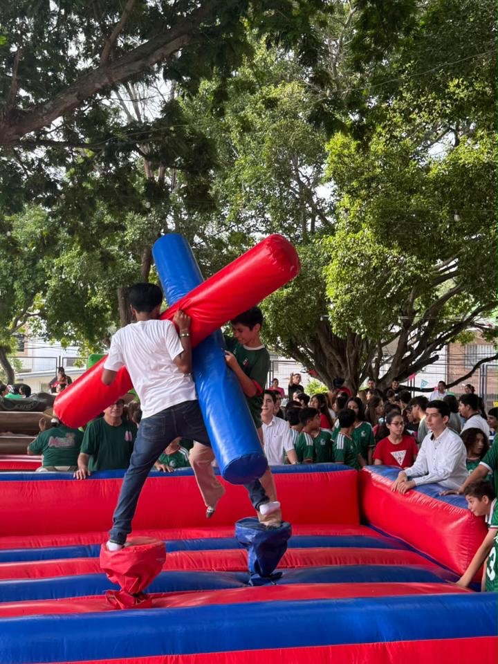 Celebración Secundaria🇲🇽
#Secundaria #IndependenciaDeMéxico #SomosFélix